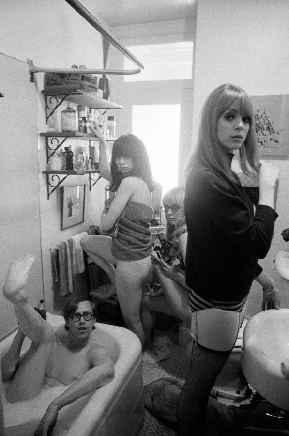 Bruce Conner (in tub), Toni Basil, Teri Garr and Ann Marshall, 1965