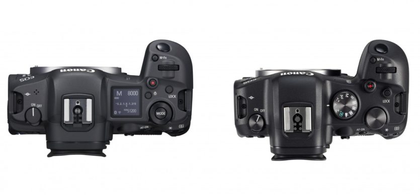 Canon EOS R5 und EOS R6 von oben: Die R5 hat ein Info-Display und eine Mode-Taste, die R6 ein herkömmliches Programmwahlrad.
