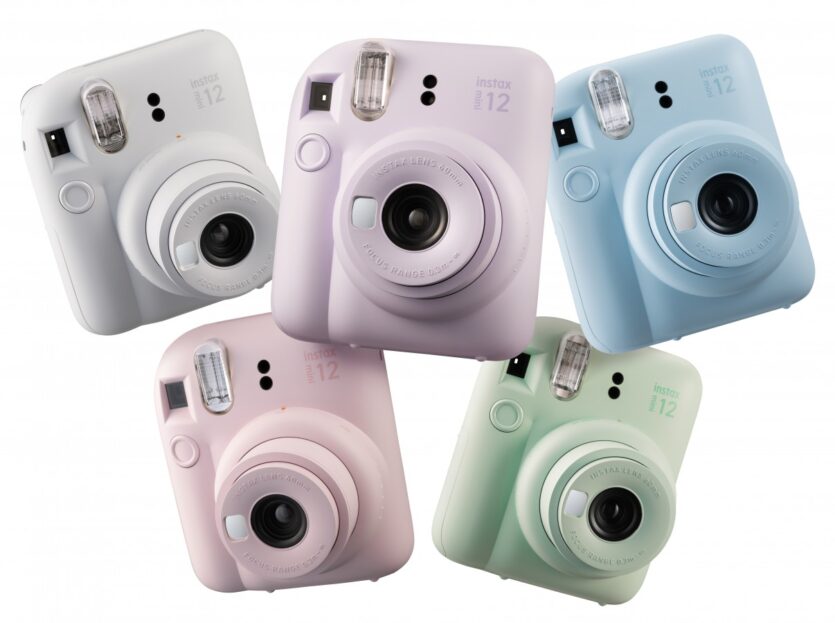 Fujifilm Instax mini 12, Sofortbildkamera, Kamera, mini 11, Objektiv, Autofokus, Festbrennweite, 2023, Selfie, INSTAX UP! App