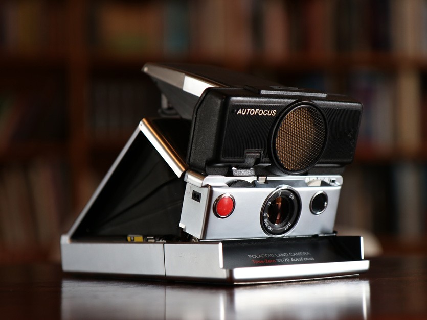 Polaroid SX-70 Polariod SX-70 – Auch alte Polaroidkameras können wieder gefüttert werden.