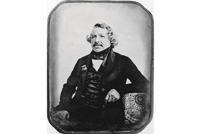 1839 Louis Daguerre