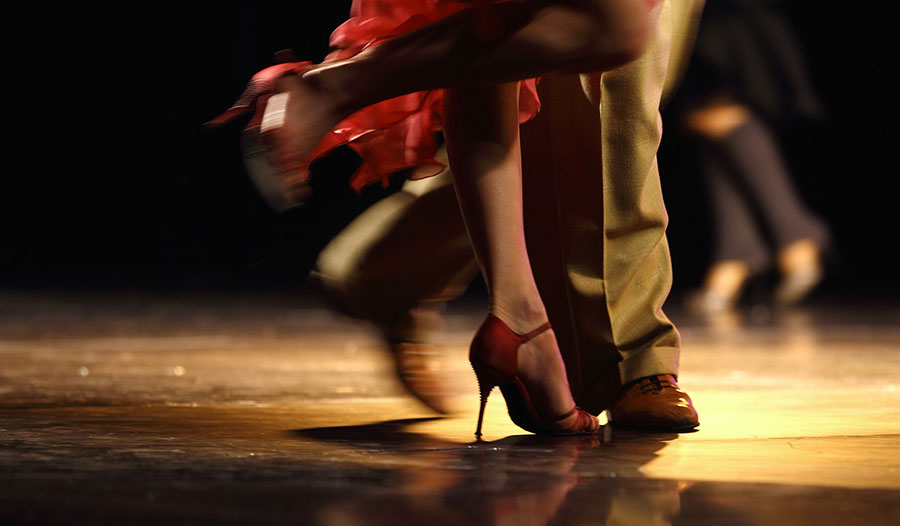 Tanzpaar, Füße